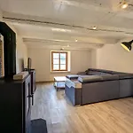 Familial De Caractere Pour 10 Pers, Vue Vallee, Proche - Fr-1-589-790