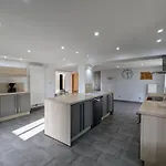 Familial De Caractere Pour 10 Pers, Vue Vallee, Proche - Fr-1-589-790